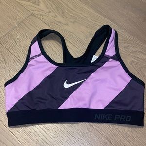 Nike Pro Sports Bra